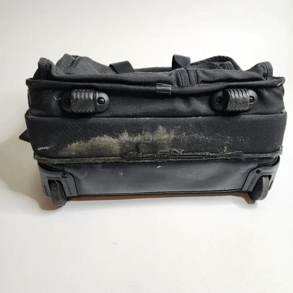 TUMI Alpha Deluxe‎ Wheel Rolling Expandable Laptop Briefcase Carry On Bag